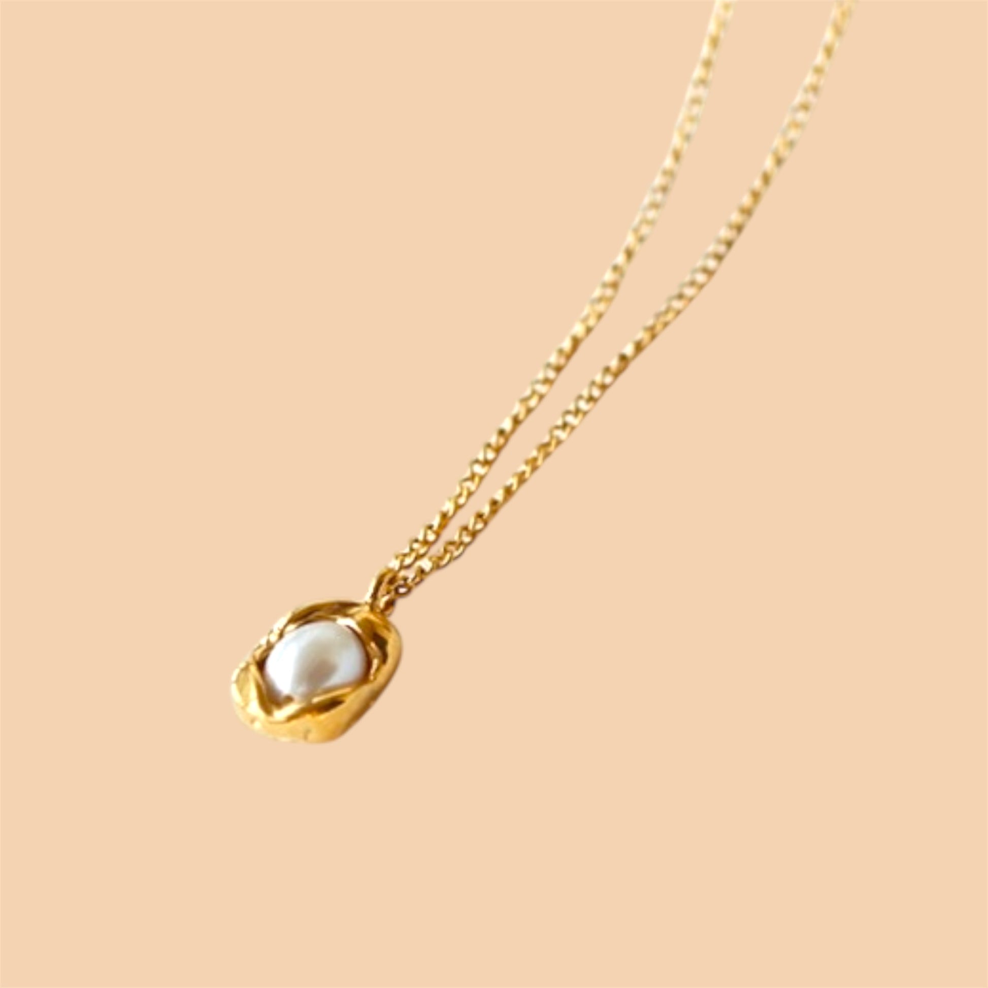 Collier perle d’eau douce — Élégance naturelle